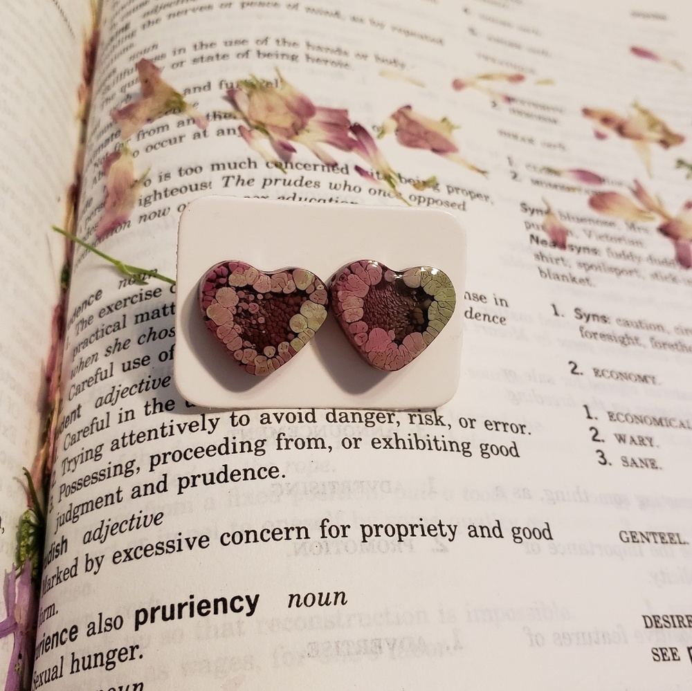 NWT handmade heart earrings maroon and olive green